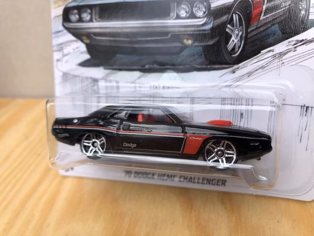 Skala 1/64 Hot Wheels 70' Dodge Hemi Challenger