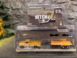 Skala 1/64 1976 Ford F-150 Ranger + XLT Trailer GreenLight Hitch & Tow