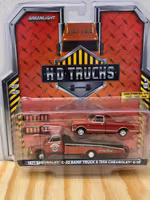 Skala 1/64 71' Chevrolet C30 Ramptruck m Chevrolet C-10 68'  fr GreenLight Lmt Ed