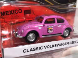 Classic Volkswagen Beetle Typ 1 Bubbla Rally Panamericana i 1/64 från Greenlight