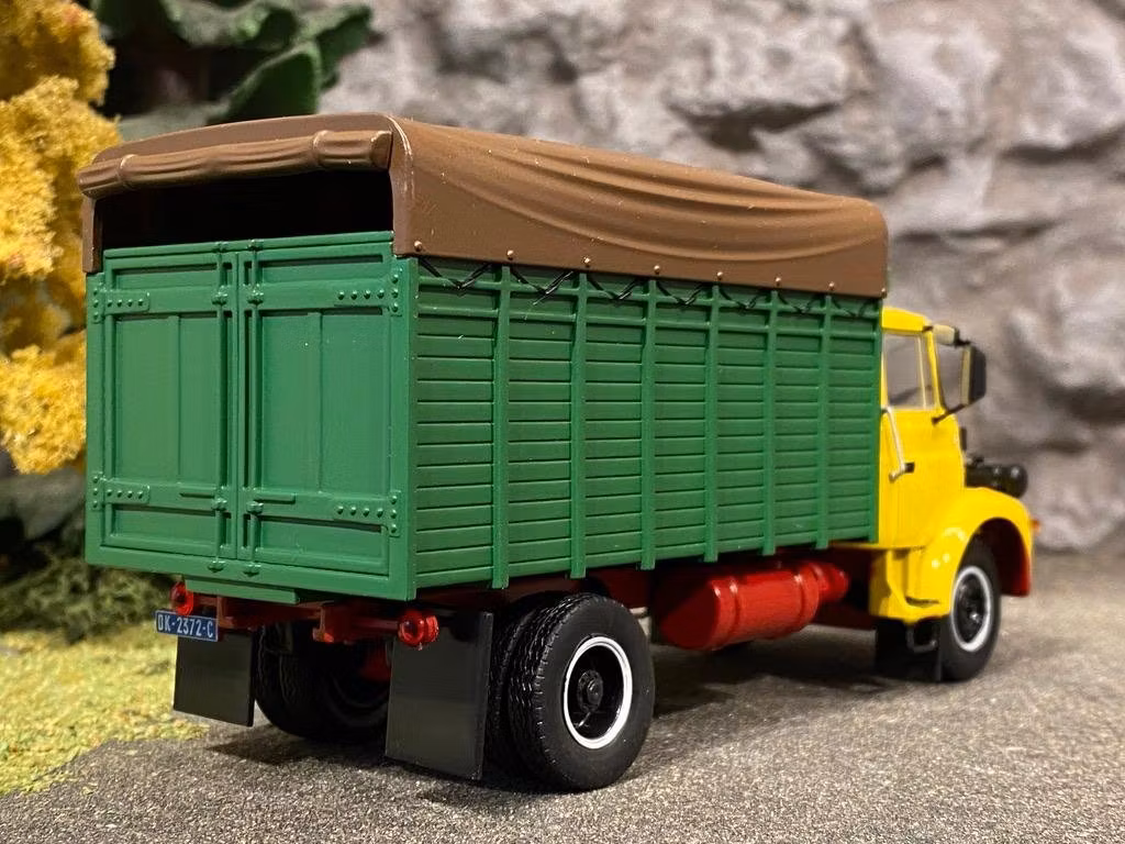 Skala 1/43 Lastbil BERLIET GL 900 f IXO/Hachette