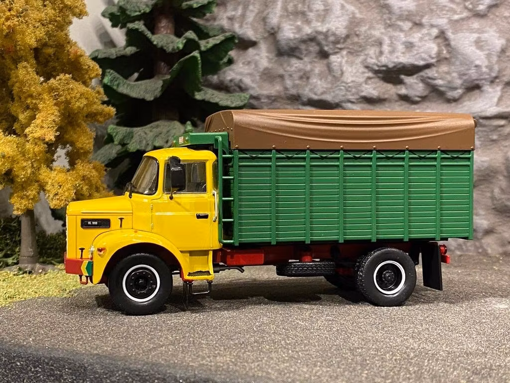 Skala 1/43 Lastbil BERLIET GL 900 f IXO/Hachette