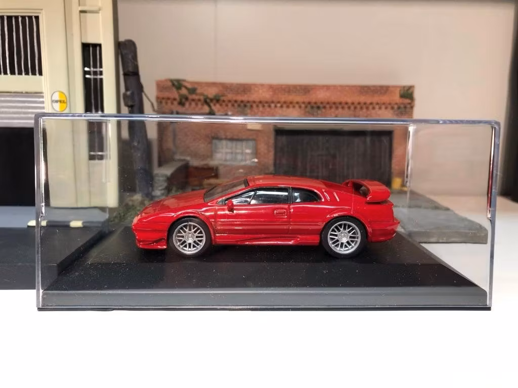 Skala 1/43, Lotus Esprit V8 från Dagostini