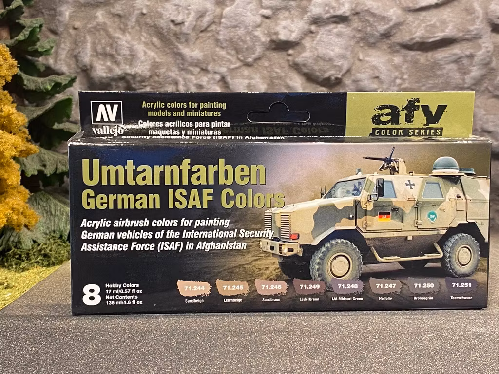 Vallejo Model Air Set, Färg: German ISAF Colors Set 8 flaskor á 17ml, 71159