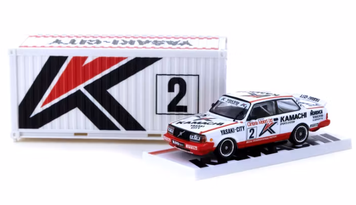 Skala 1/64 Volvo 240 Turbo, Macau Guia Race Winner 86' Special Edition fr TARMAC