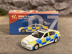 Skala 1/64 - BMW 5 Series F10 Greater Manchester Police fr Tiny