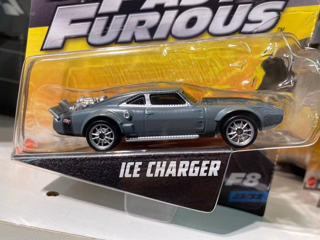 Skala 1/55 Fast & Furious fr Mattel: Ice Charger