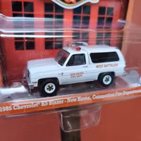 Skala 1/64 Chevrolet K5 Blazer 85' "New Haven Connecicut Fire Dep 5901" f Greenlight
