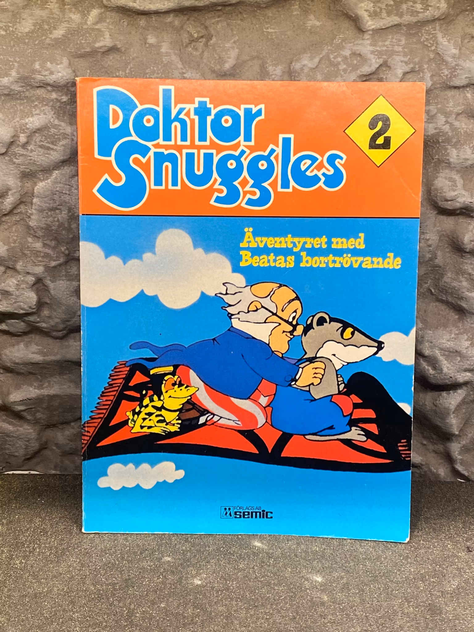Seriealbum Doktor Snuggles 2 från Semic