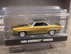 Skala 1/64 Chevrolet Camaro 69' "Pawn Stars" från Greenlight Hollywood