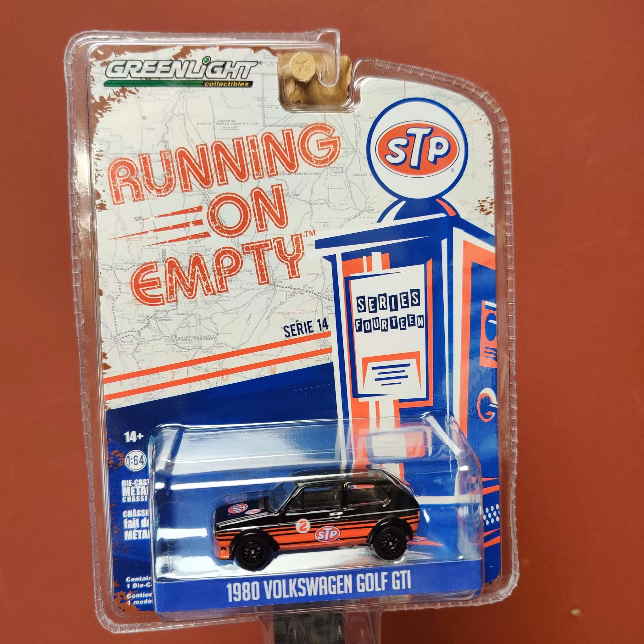 Skala 1/64 Volkswagen Golf GTI 80' STP - Running on Empty fr Greenlight