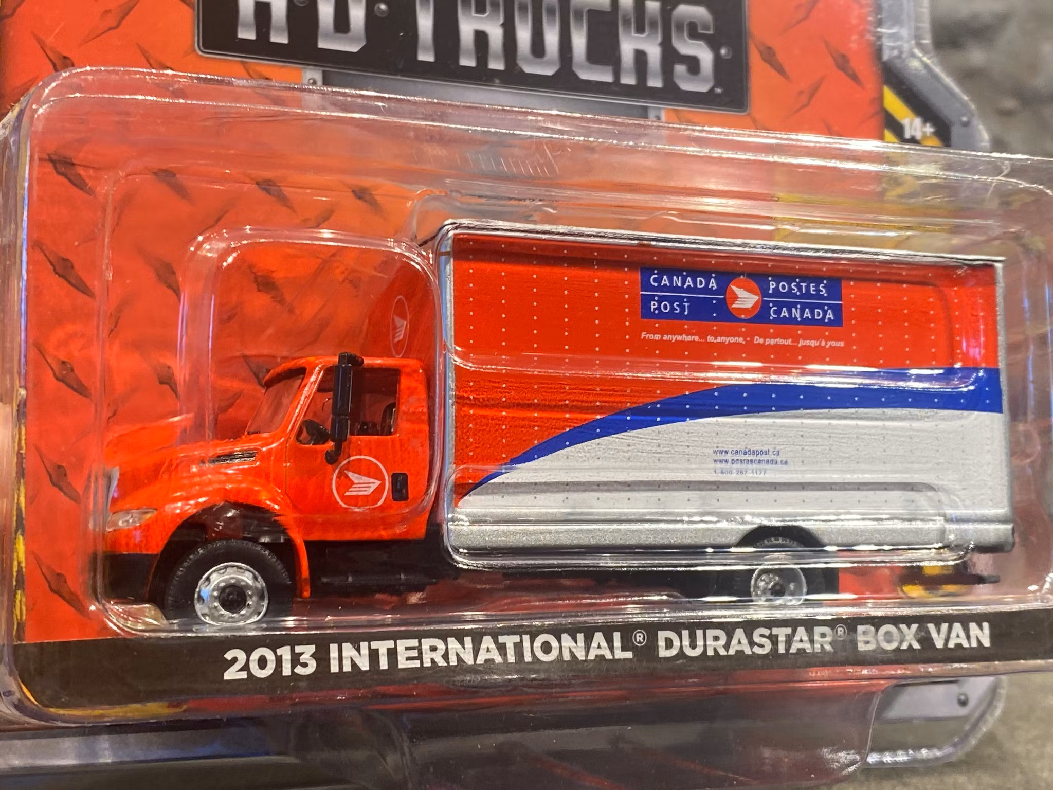Skala 1/64 International DuraStar - Canada Post, Box Van "H.D. Trucks" fr Greenlight