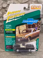 Skala 1/64 Chevrolet El Camino 67' Grön förp. f Johnny Lightning