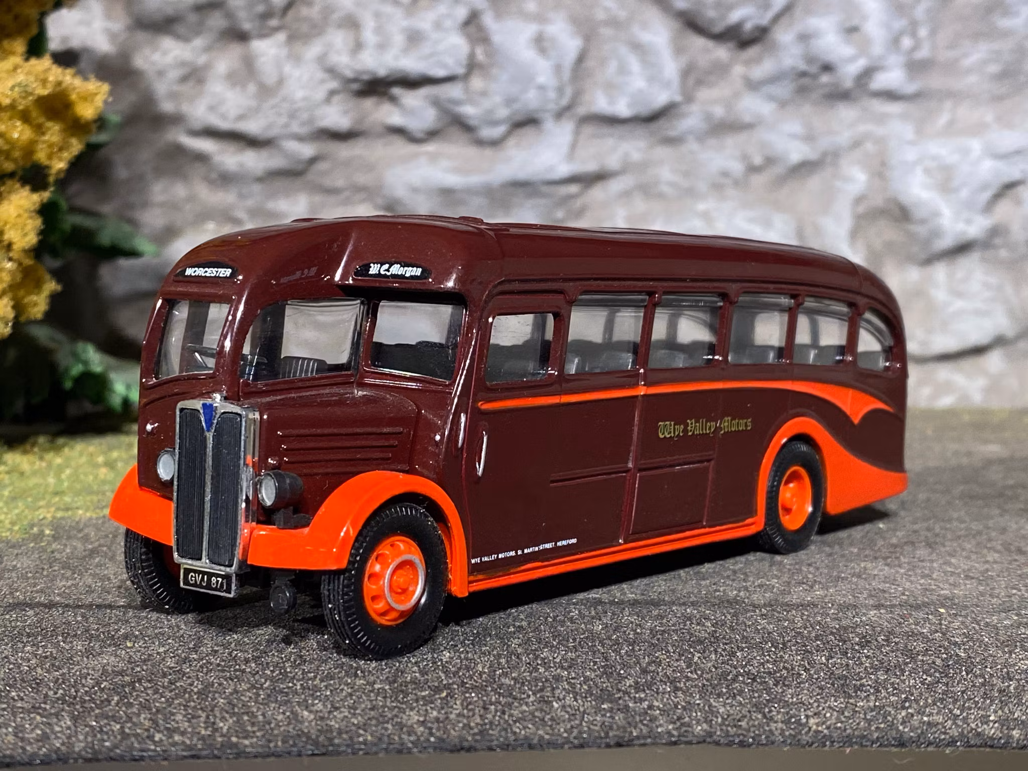 Skala 1/50 AEC Regal, WYE Valley Motors buss - Public Transport fr Corgi / Mattel UK Limited