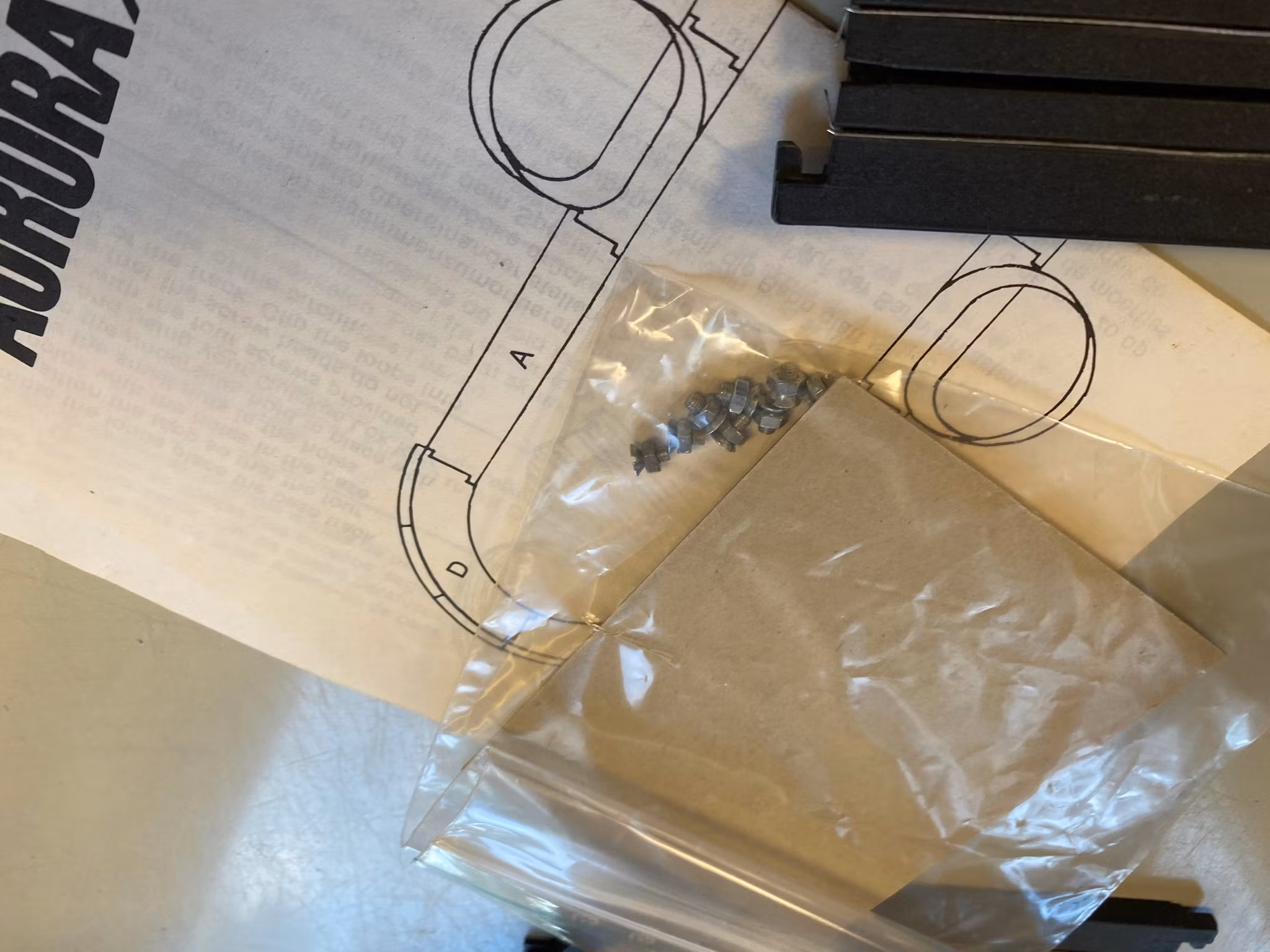 Till Bilbana: Aurora AFX Acrobatic Looping Track -  2 loopar (1 per spår)