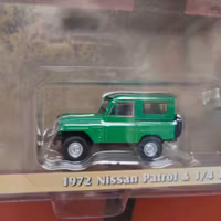 Skala 1/64 Nissan Patrol 72' & 1/4 tons Trailer fr GreenLight