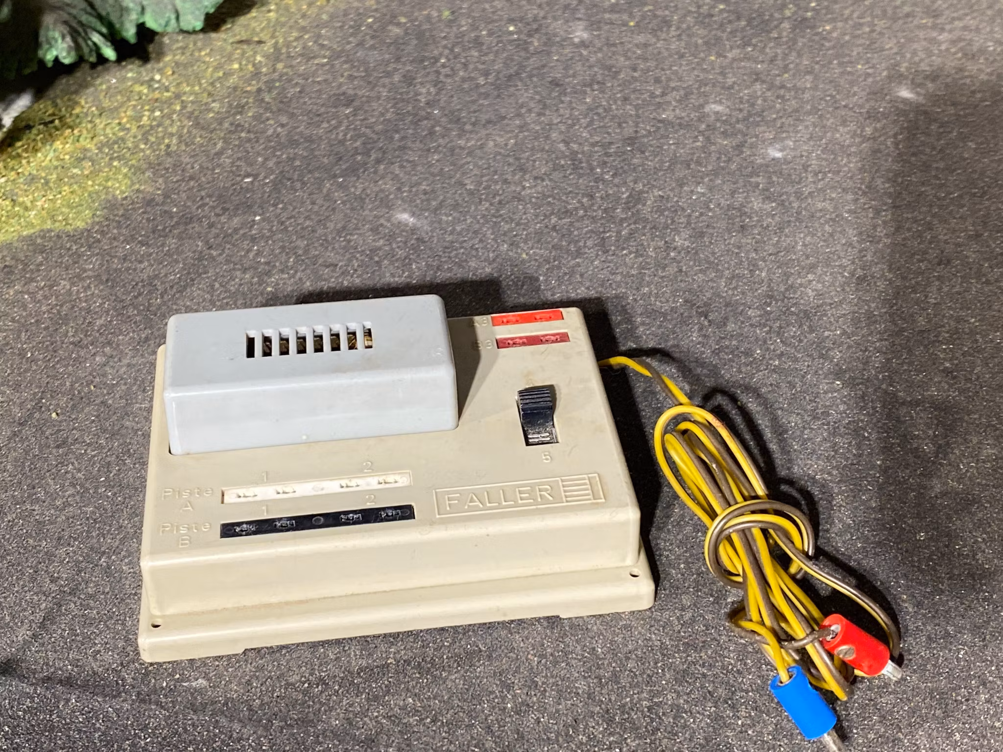 Tillbehör till Faller Bilbana: Faller Ams 4019 Trafo/Rectifier