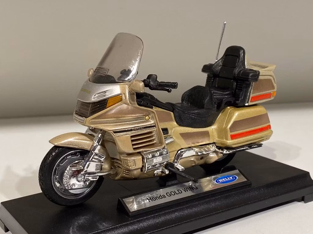 Skala 1/18 Motorcykel Honda Gold Wing fr Welly Collection