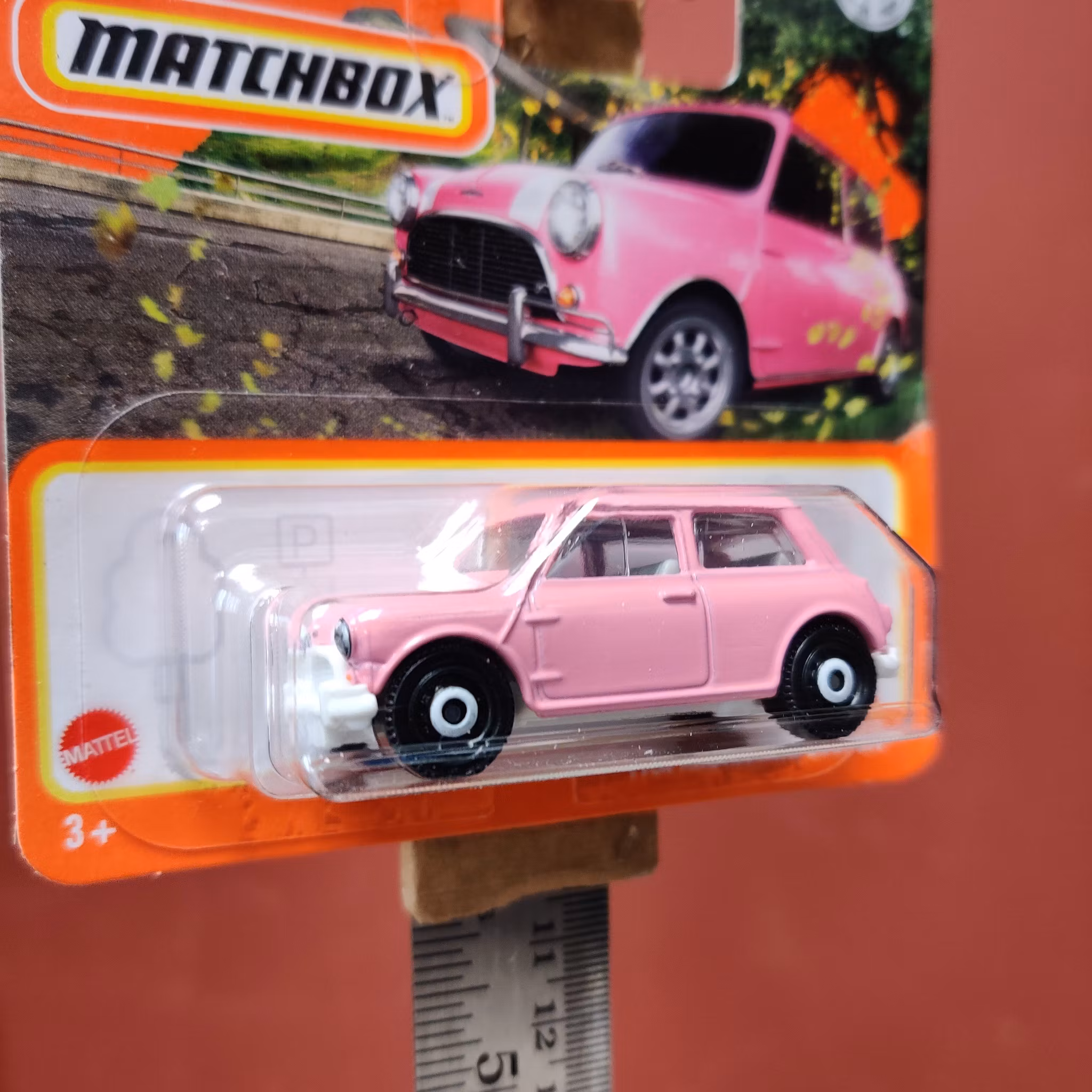 Skala 1/64 Matchbox - Austin mini Cooper 1964