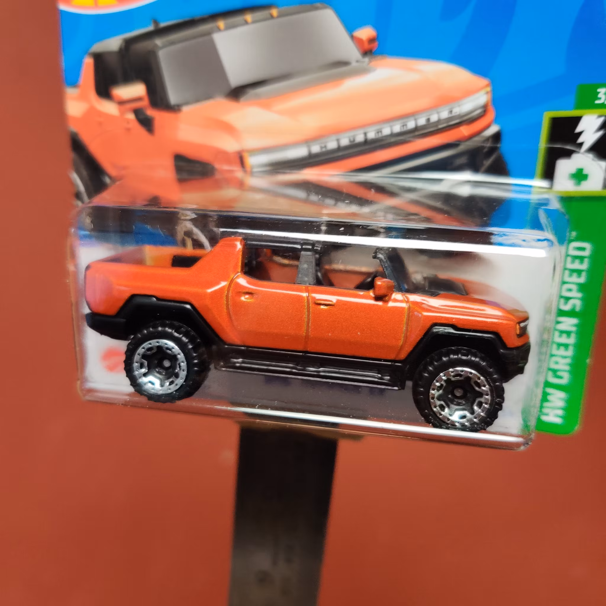 Skala 1/64 Hot Wheels, GMC Hummer EV
