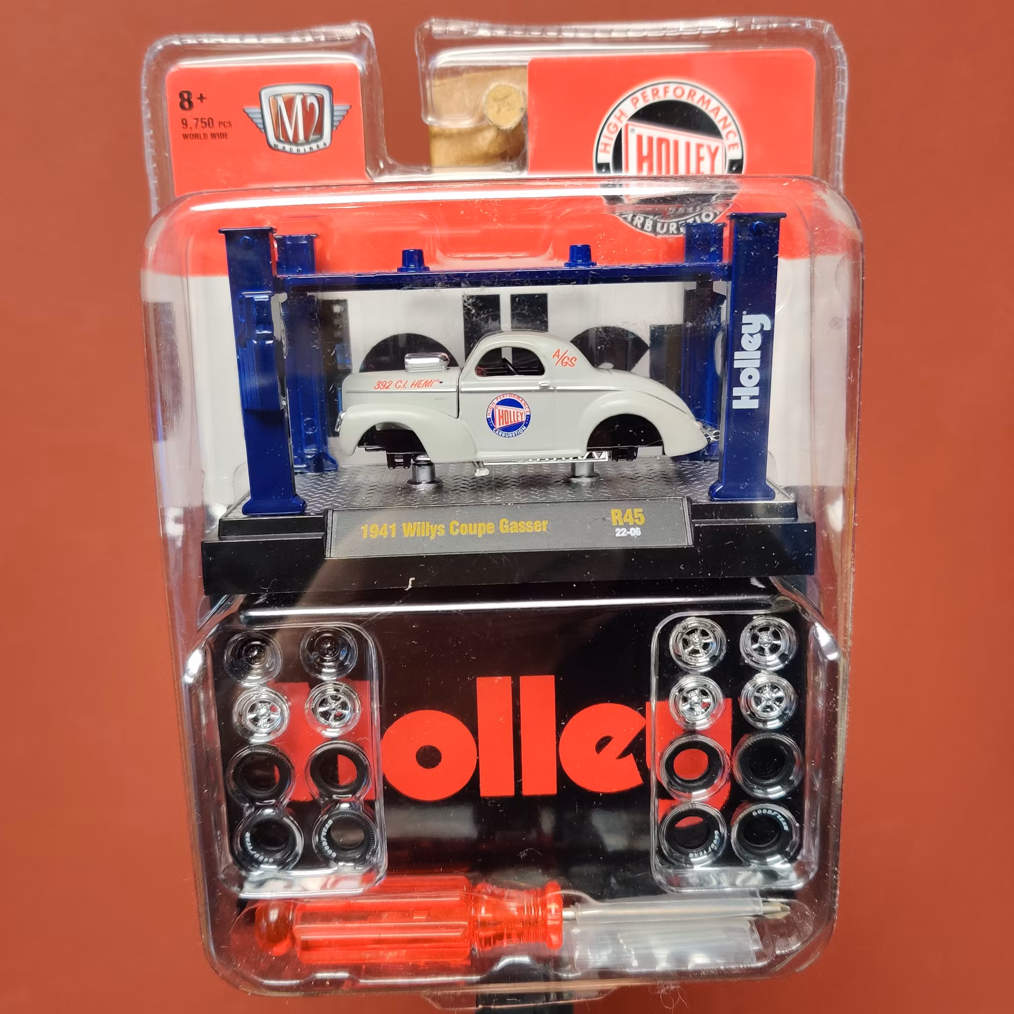 Skala 1/64 Fyrpelarlyft Willys Coupe Gasser 41' fr M2