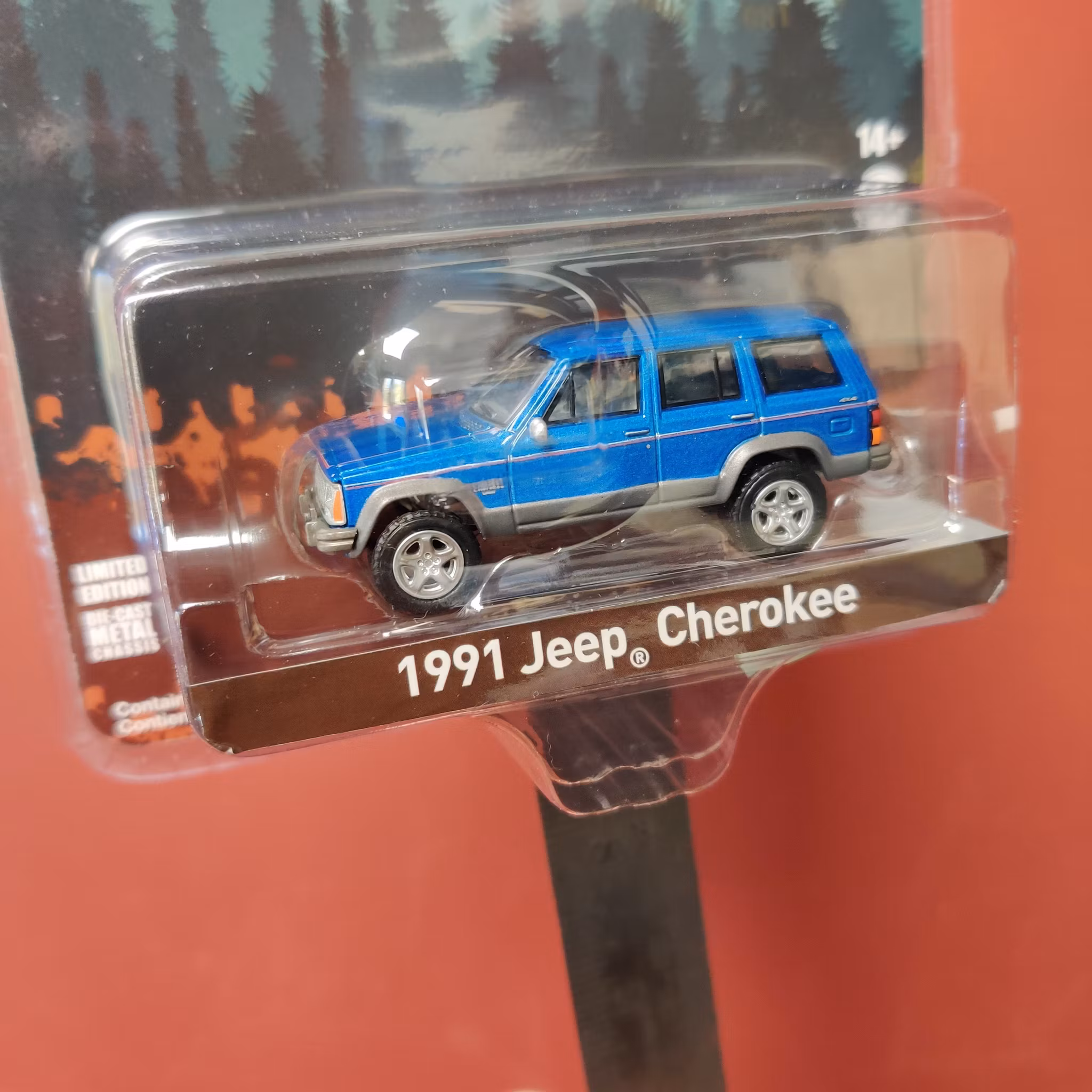 Skala 1/64 Jeep Cherokee 91' - "Jeep 80th Anniversary" från Greenlight