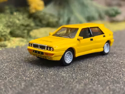 Skala 1/87 - Lancia Delta HF Integrale Evo 2 1992, Gul från Ricko Ricko