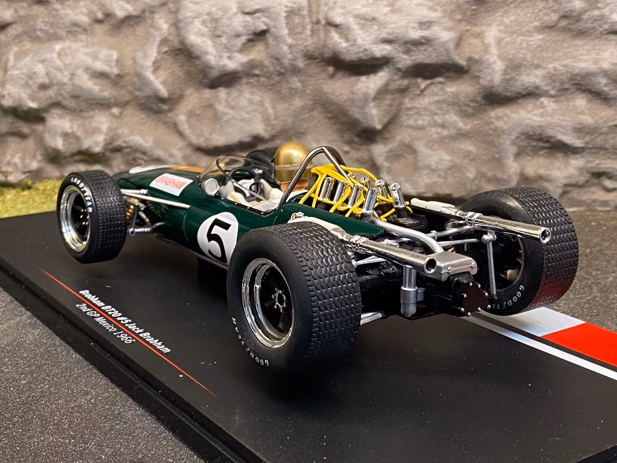 Skala 1/18 Brabham BT20 #5 Jack Brabham - GP Mexico 66' från MCG