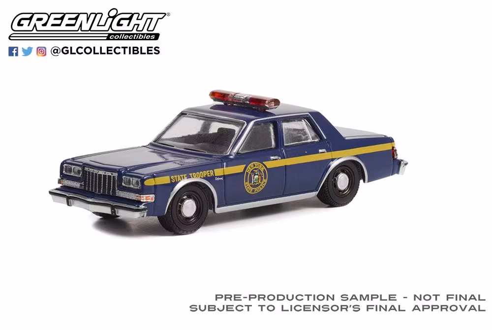 Skala 1/64 Dodge Diplomat 85' New York State Police "Hot Pursuit" från Greenlight