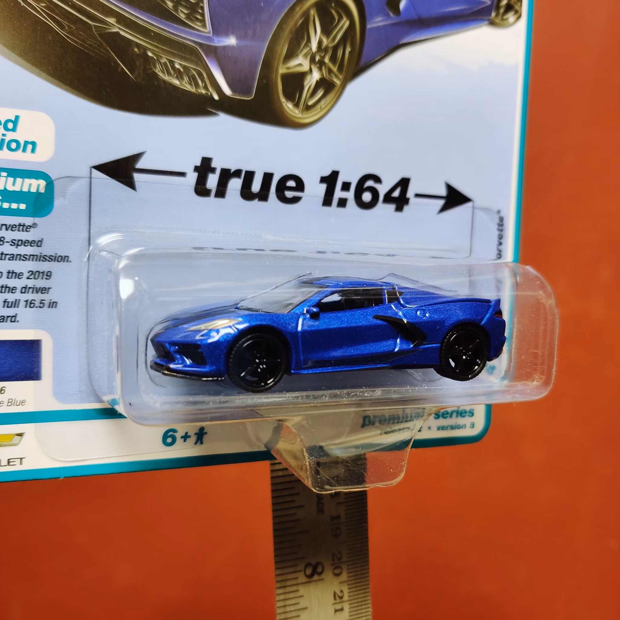 Skala 1/64 Chevy Corvette 2020' fr AUTO WORLD Lim.Ed. Rel.2 Ver B