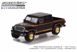 Skala 1/64 Jeep Gladiator '20 "J-10 Golden Eagle Tribute" från Greenlight Excl.