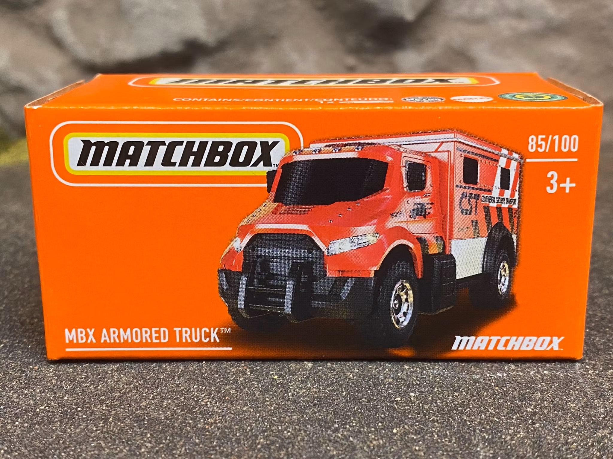 Skala 1/64 Matchbox - MBX Armored Truck  - Continental Security Transport