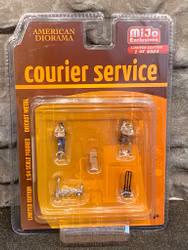 Skala 1/64 Figurer "Courier Service" - 2 fig + 3 tillbehör - American Diorama MiJo