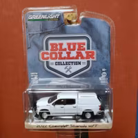 Skala 1/64 Greenlight Chevrolet Silverado W/T 22' "Blue Collar"