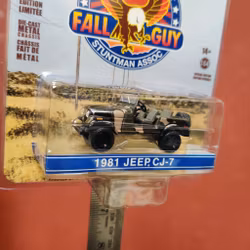 Skala 1/64 Jeep CJ-7 81' "Fall Guy Stuntman Assoc" fr GreenLight Hollywood