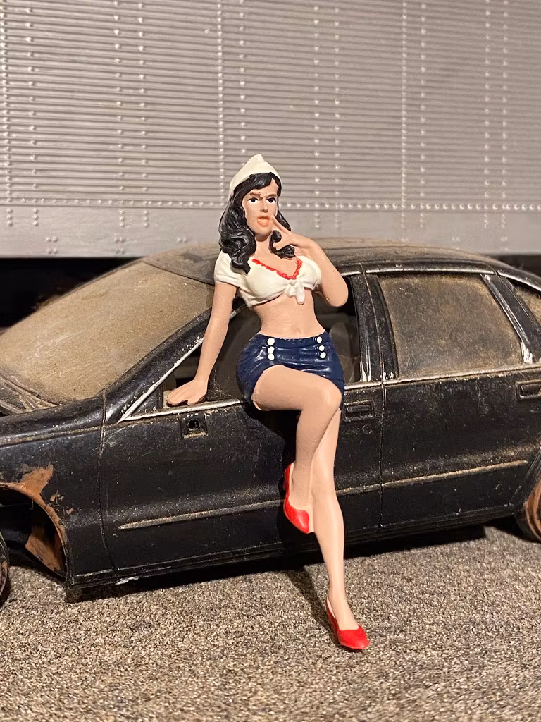 Skala 1/24 Sandra funderar... - American Diorama