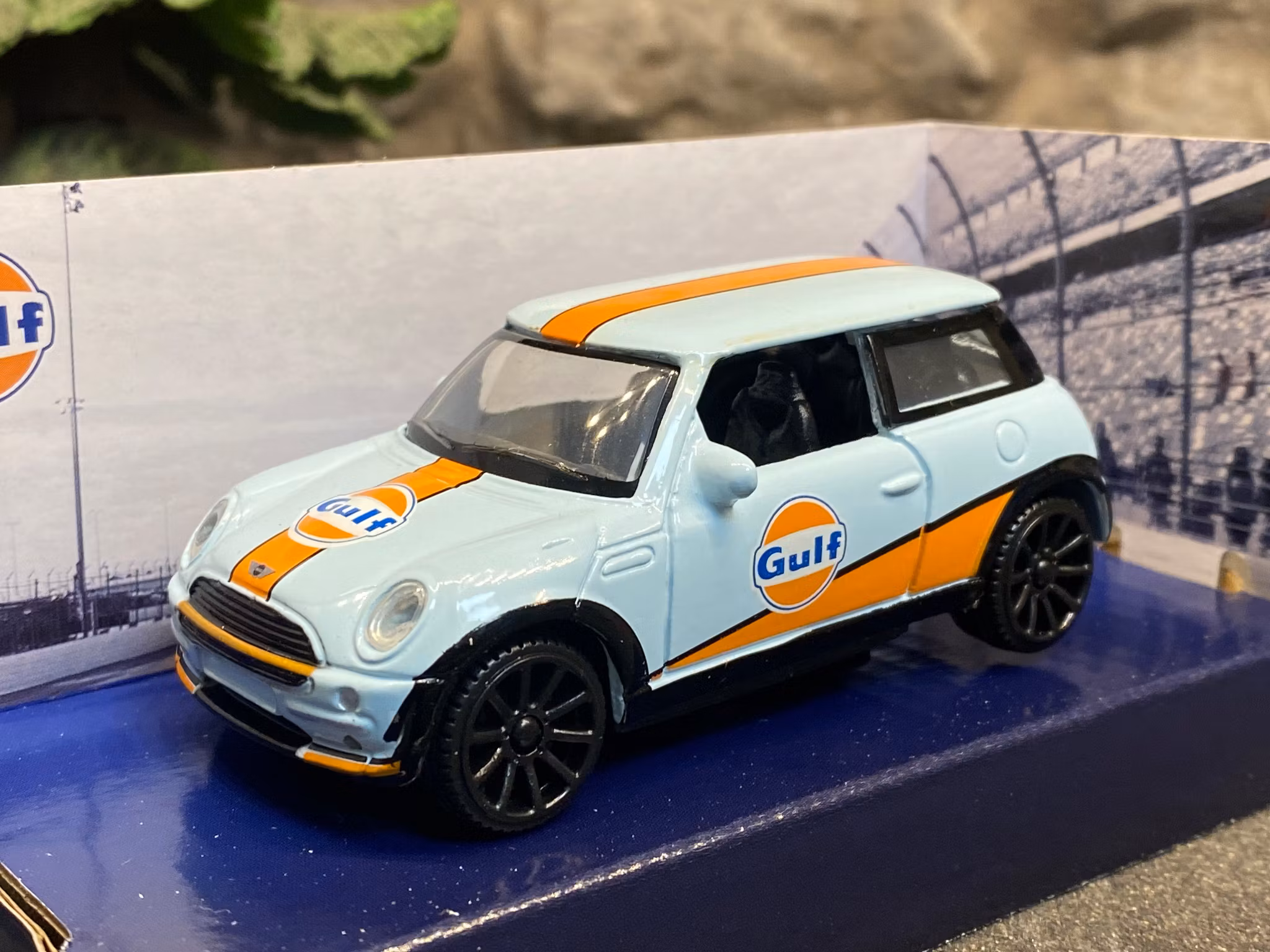Skala 1/43 Mini Cooper "Gulf" - Motormax