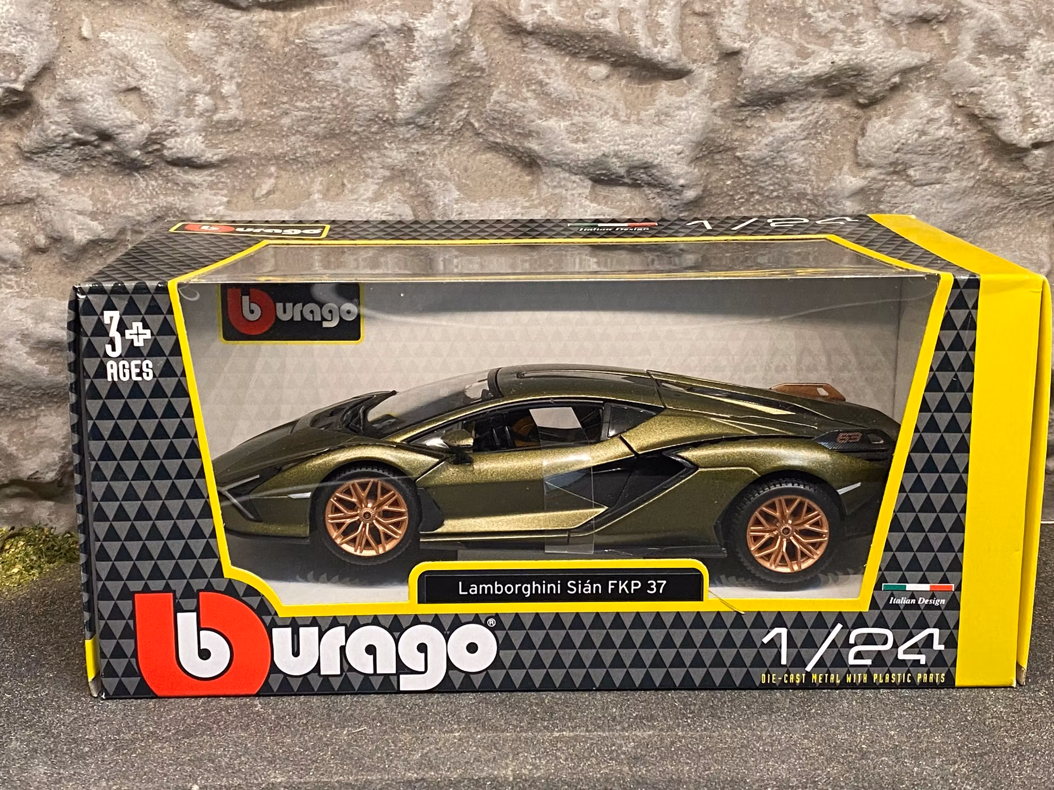 Skala 1/24 -  Lamborghini Sián FKP 37 fr Bburago