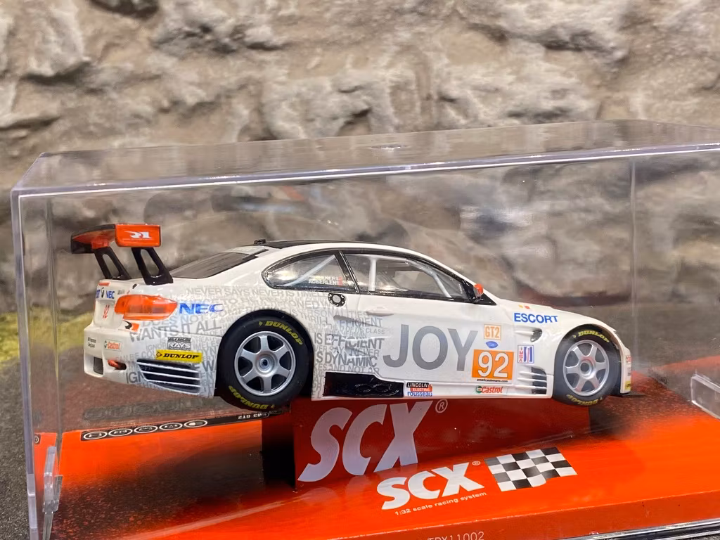 Skala 1/32 Analog SCX Bil till Bilbana: BMW M3 GT2