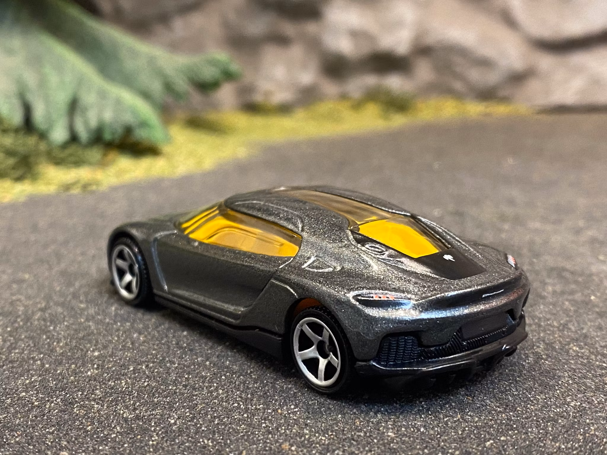 Skala 1/64 Matchbox - Koenigsegg Gemera 2021'