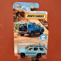 Skala 1/64 Matchbox: Nissan Xterra 2000