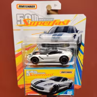 Skala 1/64 Matchbox Superfast 50th year Anniversary - 16' Corvette Stingray