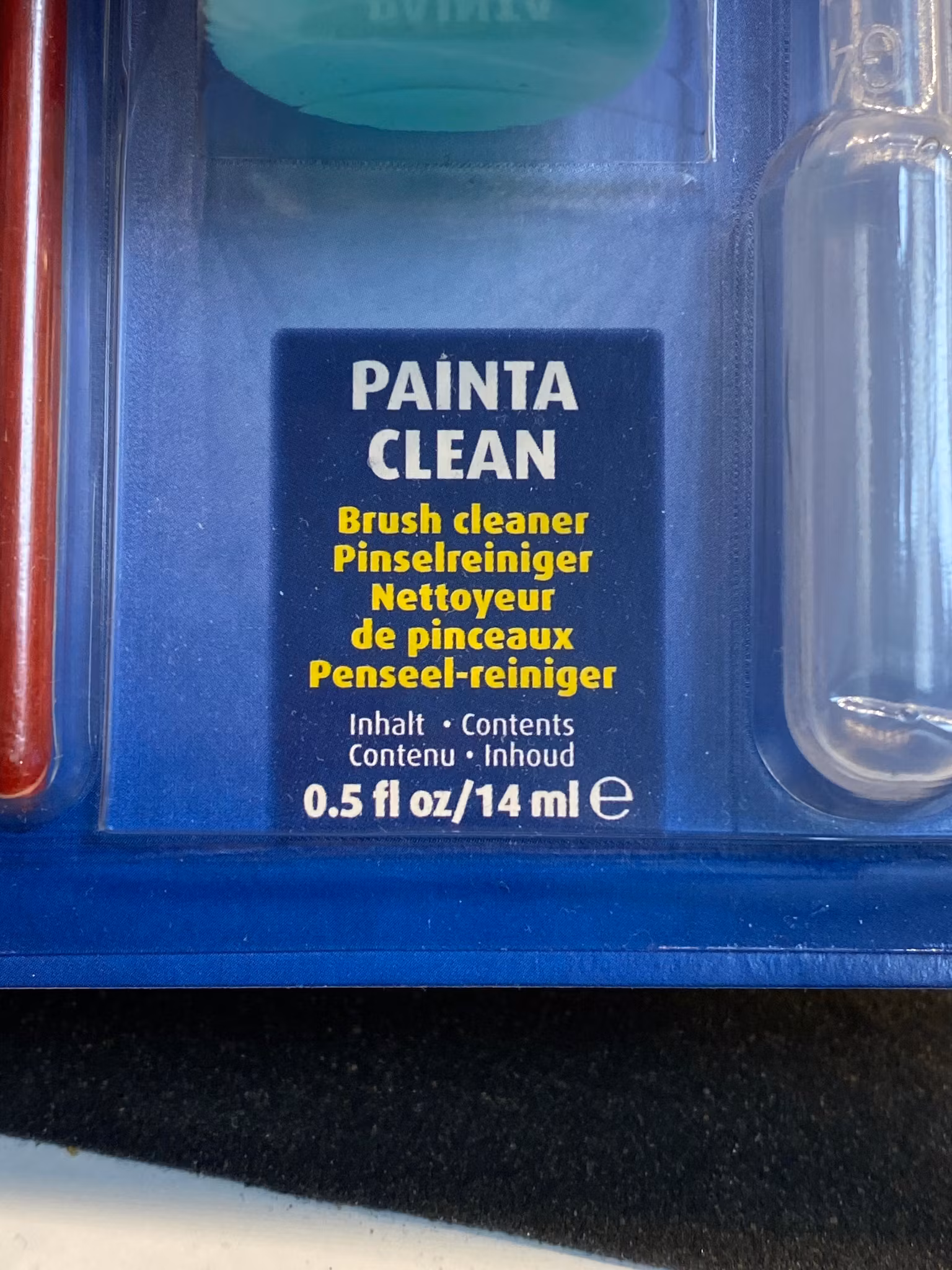 Model-set PLUS fr Revell: 3 penslar i olika storlekar, 2 pipetter, 1 färgrengöring.