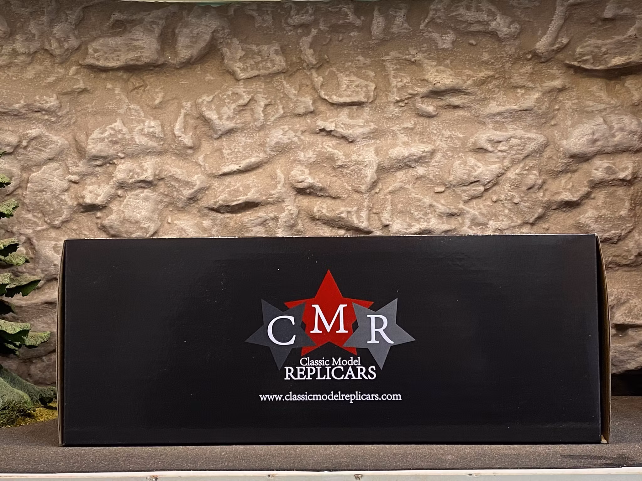 Skala 1/18 Ferrari Dino 156 Sharknose #3 F1 1961' fr CMR Classic Model Replicars