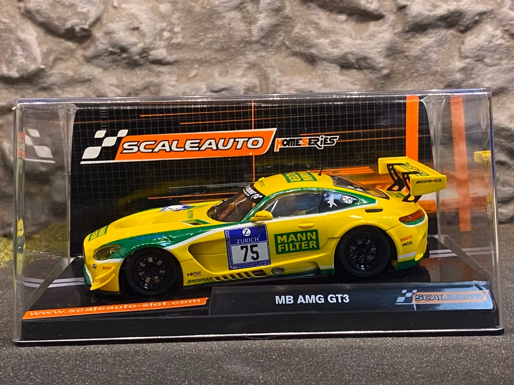 Skala 1/32 Scaleauto Analog Bil t Bilbana: MB-A GT3 24H. Nurburgring 2016 #75 Mann Filter