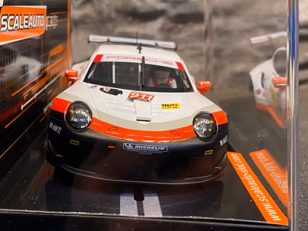 Skala 1/32 Scaleauto Analog Bil t Bilbana: Porsche 911 (991.2) GT3 RSR 24H. Daytona 2017 #911