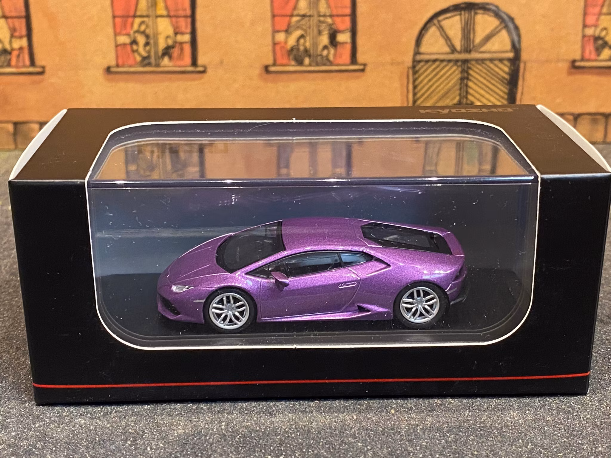 Skala 1/64 Lamborghini Huracán Coupé, Purple fr KYOSHO