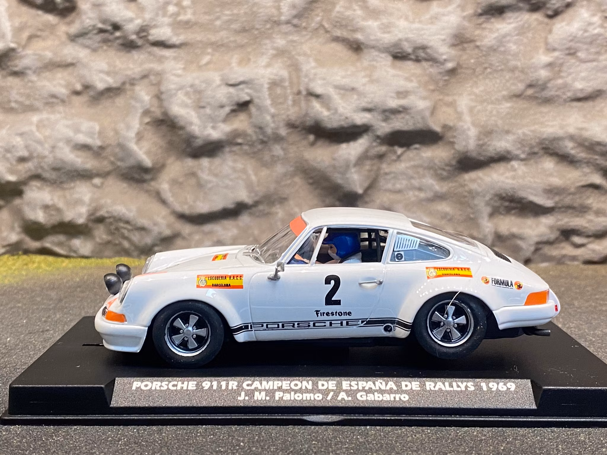 Scale 1/32 Analog FLY slotcar: Porsche 911R #2 Rally Lugo 1969, Lim Ed. 350 ex