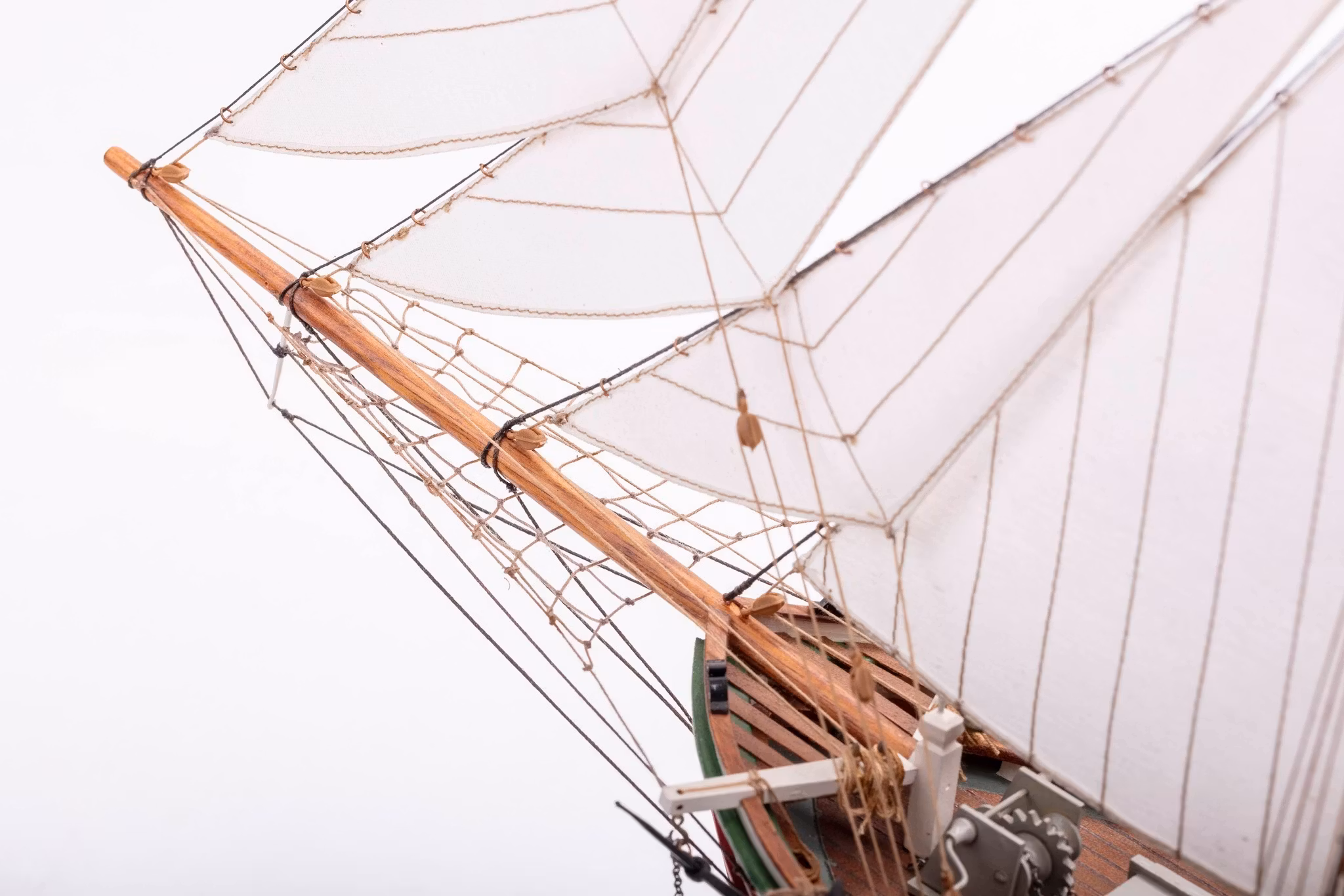 Skala 1/50 Byggmodell av BB578 Lilla Dan med Träskrov - från Billing Boats