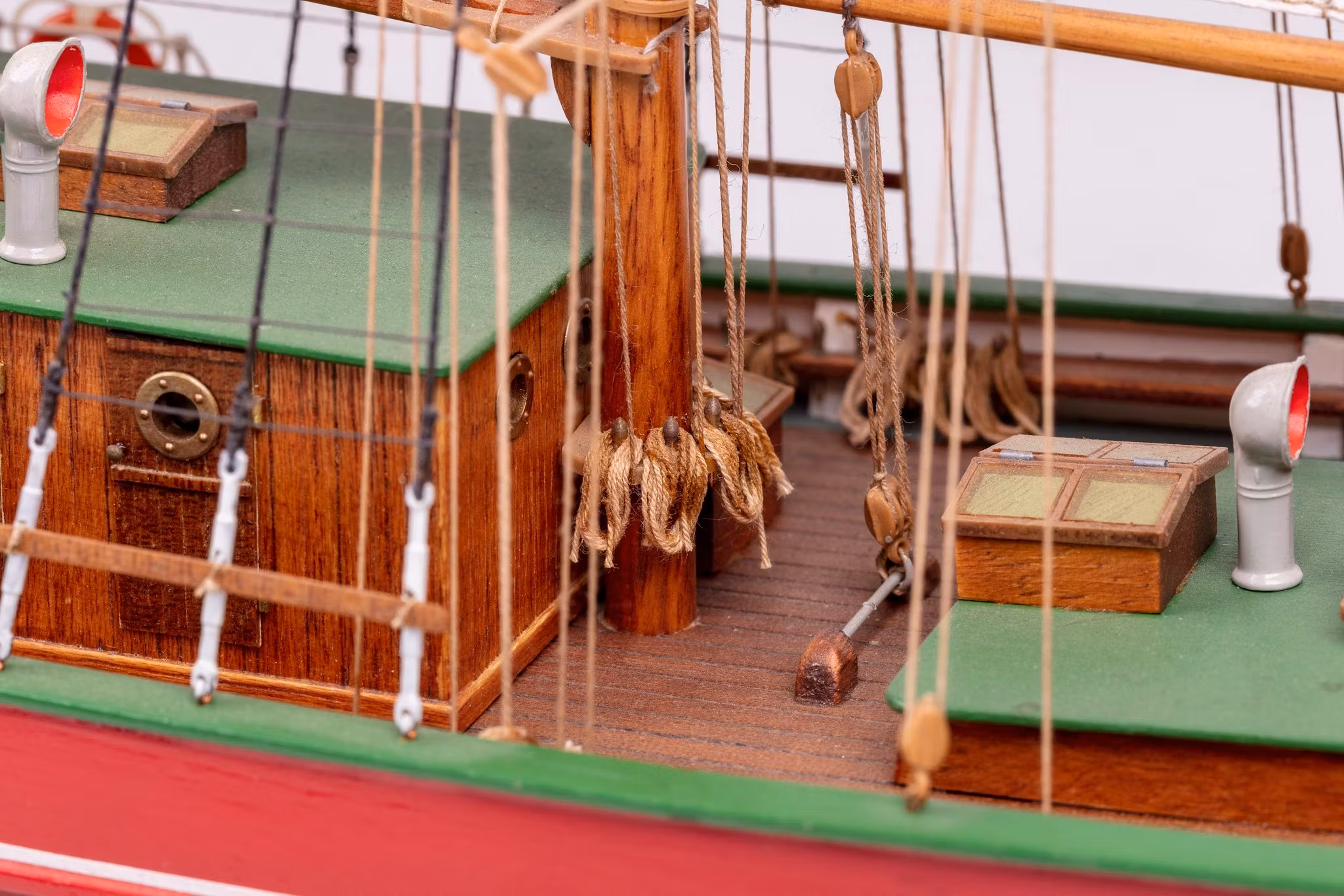 Skala 1/50 Byggmodell av BB578 Lilla Dan med Träskrov - från Billing Boats